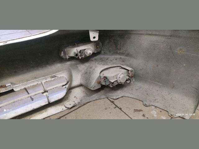 bontott DAEWOO LEGANZA Első Lökhárító (Részeivel)