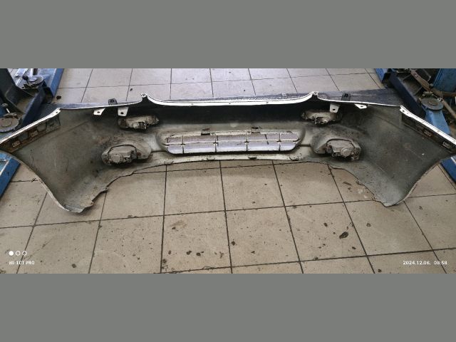 bontott DAEWOO LEGANZA Első Lökhárító (Részeivel)