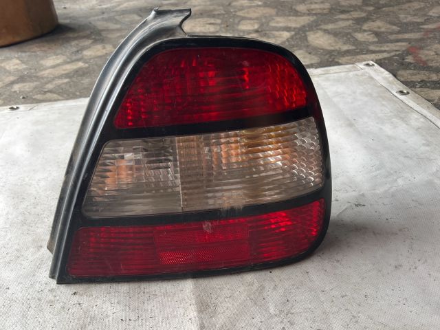 bontott DAEWOO LEGANZA Jobb Hátsó Lámpa