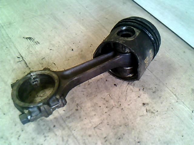 bontott DAEWOO LUBLIN Dugattyú és Hajtókar