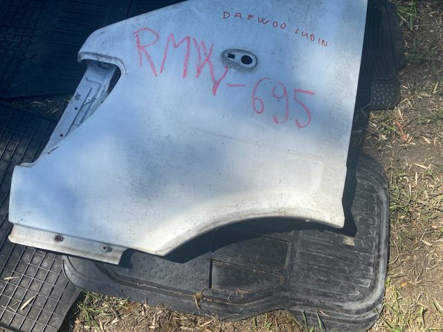 bontott DAEWOO LUBLIN Jobb első Sárvédő