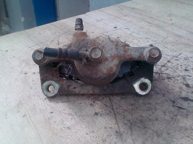 bontott DAEWOO MATIZ Bal első Féknyereg Munkahengerrel