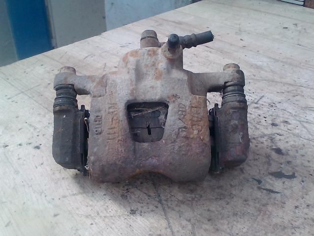 bontott DAEWOO MATIZ Bal első Féknyereg Munkahengerrel