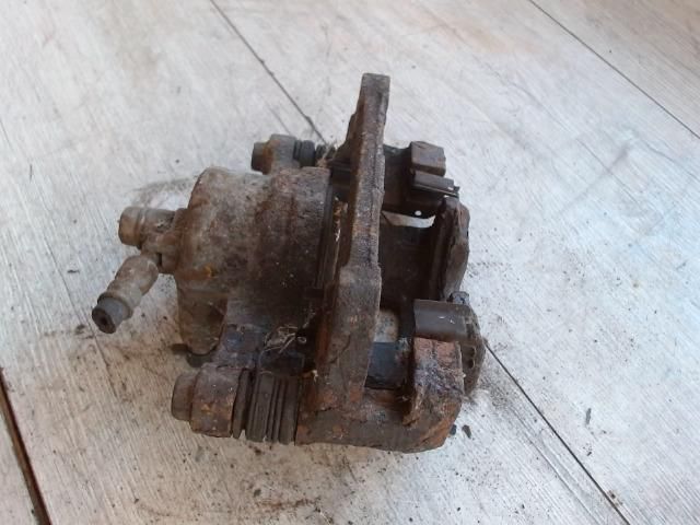 bontott DAEWOO MATIZ Bal első Féknyereg Munkahengerrel