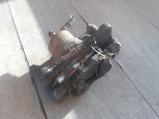 bontott DAEWOO MATIZ Jobb első Féknyereg Munkahengerrel