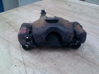 bontott DAEWOO MATIZ Jobb első Féknyereg Munkahengerrel