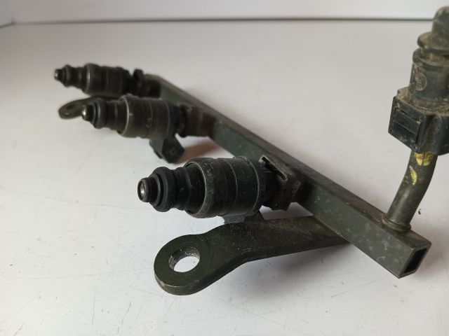 bontott DAEWOO MATIZ Porlasztó Sor / Híd