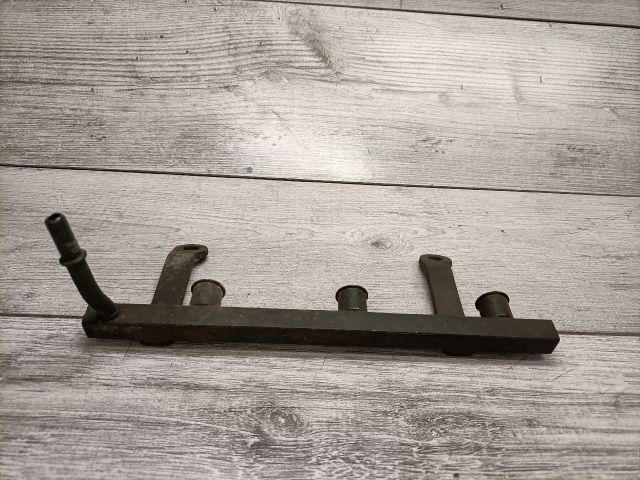 bontott DAEWOO MATIZ Porlasztó Sor / Híd