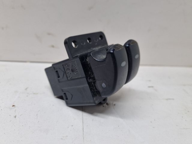 bontott DAEWOO MATIZ Bal első Ablakemelő Kapcsoló