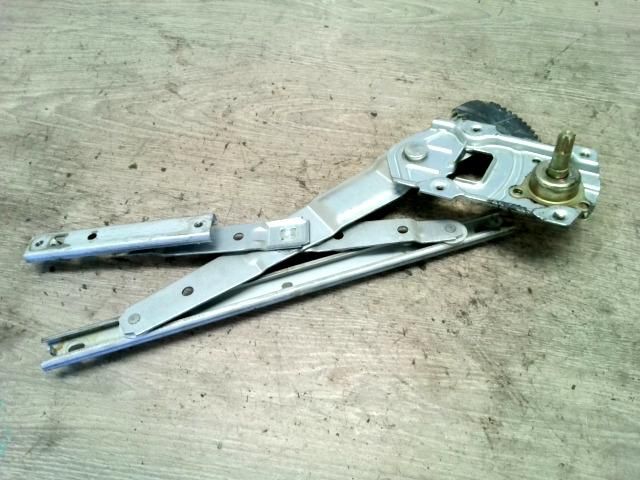 bontott DAEWOO MATIZ Bal hátsó Ablakemelő Szerkezet (Mechanikus)