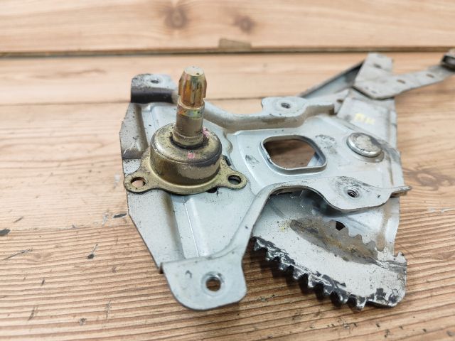 bontott DAEWOO MATIZ Bal hátsó Ablakemelő Szerkezet (Mechanikus)