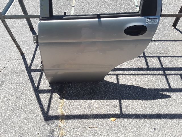 bontott DAEWOO MATIZ Bal hátsó Ajtó (Részeivel)