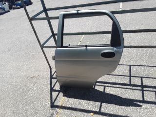 bontott DAEWOO MATIZ Bal hátsó Ajtó (Részeivel)