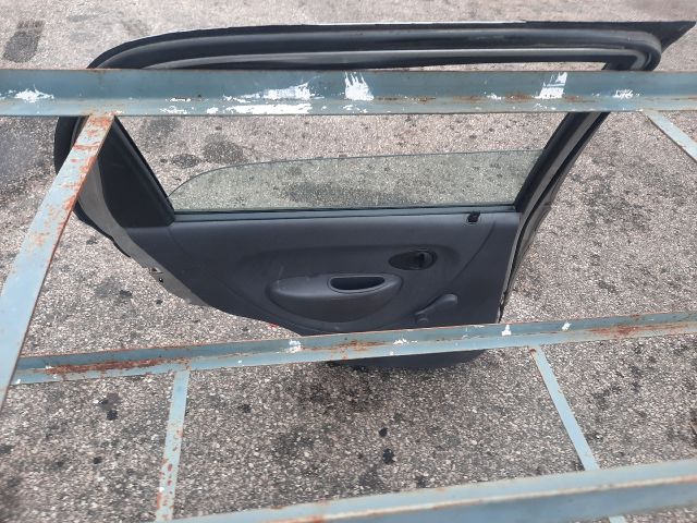 bontott DAEWOO MATIZ Bal hátsó Ajtó (Részeivel)