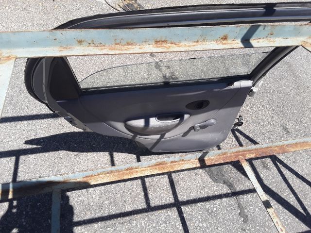 bontott DAEWOO MATIZ Bal hátsó Ajtó (Részeivel)