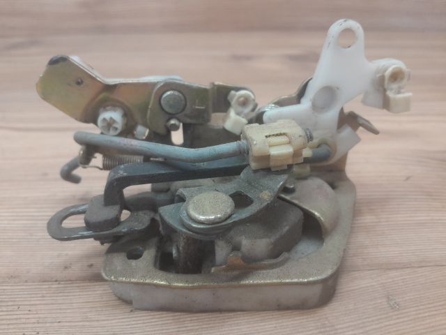 bontott DAEWOO MATIZ Bal hátsó Ajtózár