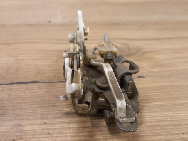 bontott DAEWOO MATIZ Bal hátsó Ajtózár