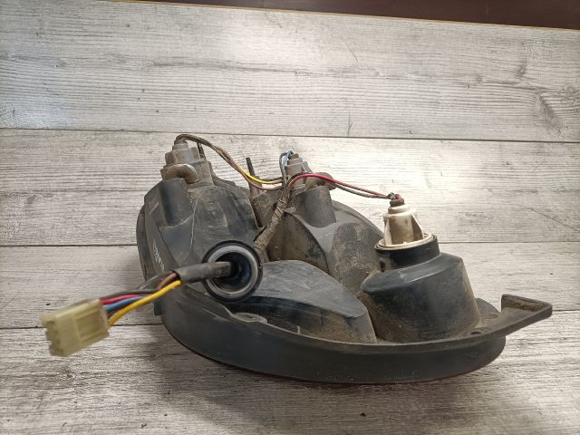 bontott DAEWOO MATIZ Bal Hátsó Lámpa