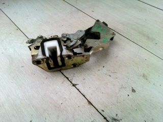 bontott DAEWOO MATIZ Bal hátsó Zárbetét