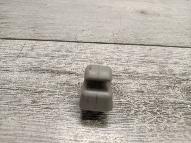 bontott DAEWOO MATIZ Bal Napellenző Tartó