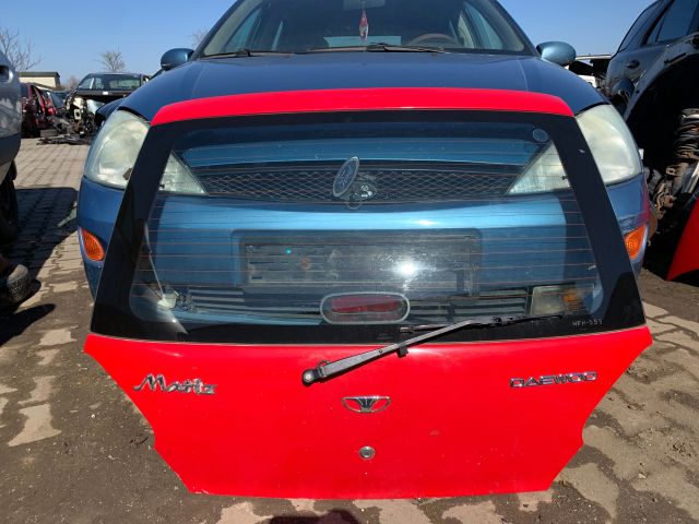 bontott DAEWOO MATIZ Csomagtérajtó (Részeivel)