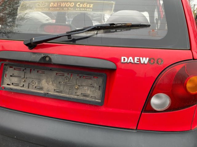 bontott DAEWOO MATIZ Csomagtérajtó (Részeivel)