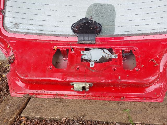 bontott DAEWOO MATIZ Csomagtérajtó (Részeivel)