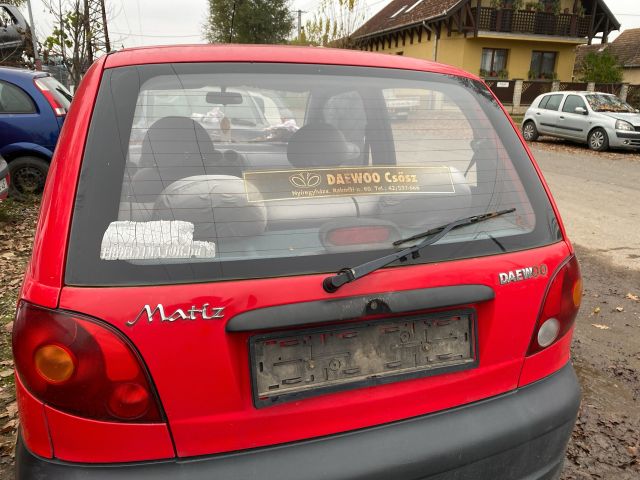 bontott DAEWOO MATIZ Csomagtérajtó (Részeivel)