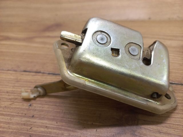 bontott DAEWOO MATIZ Csomagtérajtó Zárszerkezet