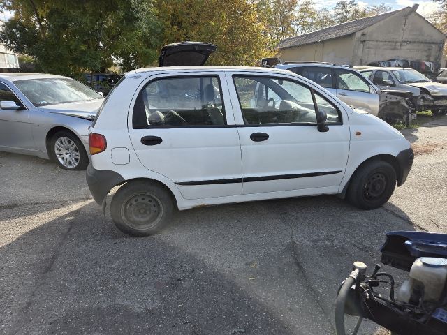 bontott DAEWOO MATIZ Első Lökhárító (Részeivel)
