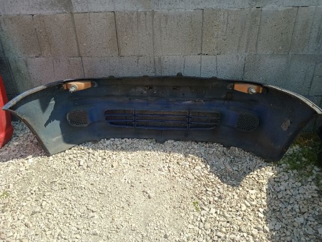 bontott DAEWOO MATIZ Első Lökhárító (Részeivel)