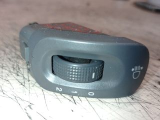 bontott DAEWOO MATIZ Fényszórómagasság Állító Kapcsoló