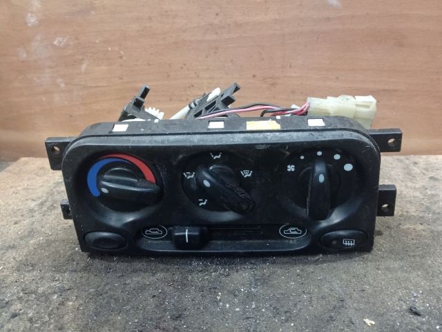 bontott DAEWOO MATIZ Fűtéskapcsoló (manuális klímás)