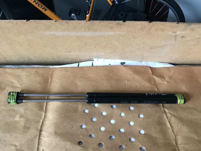 bontott DAEWOO MATIZ Gázrugós Kitámasztó Teleszkóp Pár Csomagtérajtó