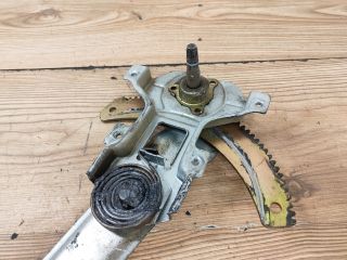 bontott DAEWOO MATIZ Jobb első Ablakemelő Szerkezet (Mechanikus)