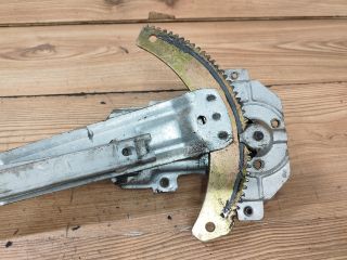 bontott DAEWOO MATIZ Jobb első Ablakemelő Szerkezet (Mechanikus)