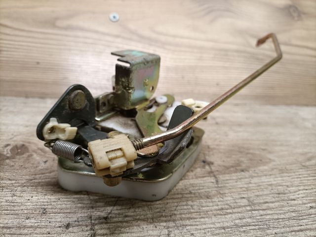 bontott DAEWOO MATIZ Jobb első Ajtózár