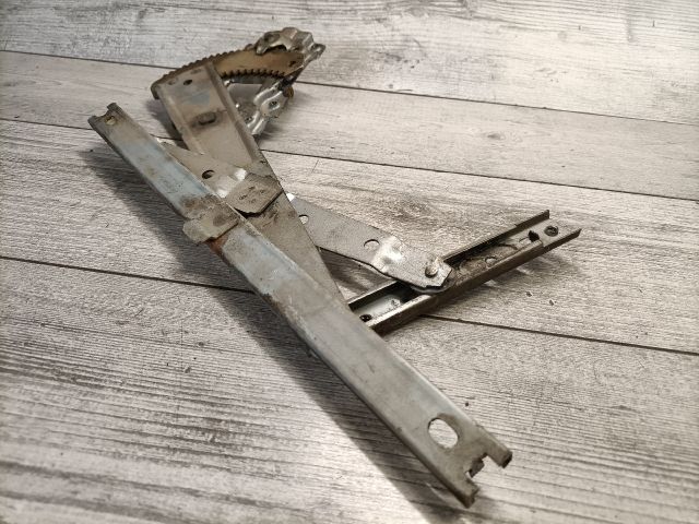 bontott DAEWOO MATIZ Jobb hátsó Ablakemelő Szerkezet (Mechanikus)
