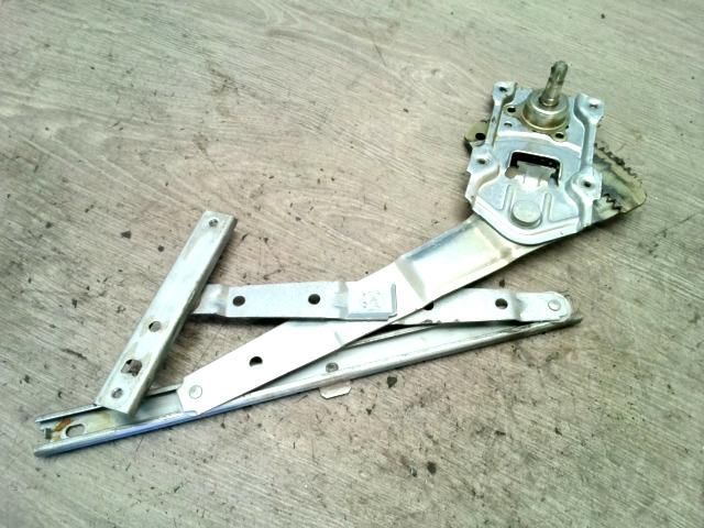 bontott DAEWOO MATIZ Jobb hátsó Ablakemelő Szerkezet (Mechanikus)