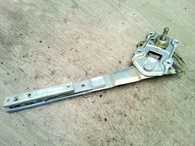 bontott DAEWOO MATIZ Jobb hátsó Ablakemelő Szerkezet (Mechanikus)
