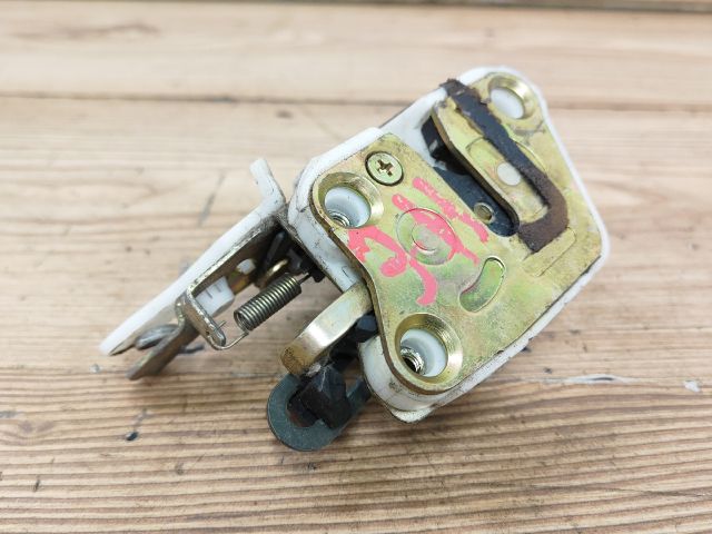 bontott DAEWOO MATIZ Jobb hátsó Ajtózár