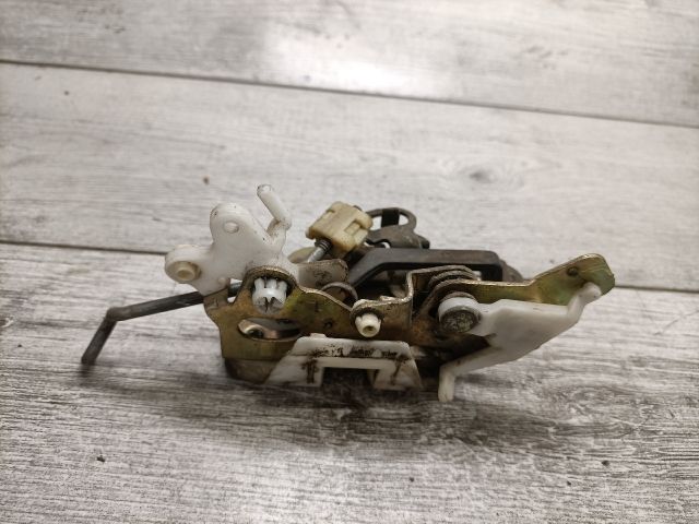 bontott DAEWOO MATIZ Jobb hátsó Ajtózár