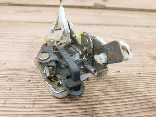 bontott DAEWOO MATIZ Jobb hátsó Ajtózár