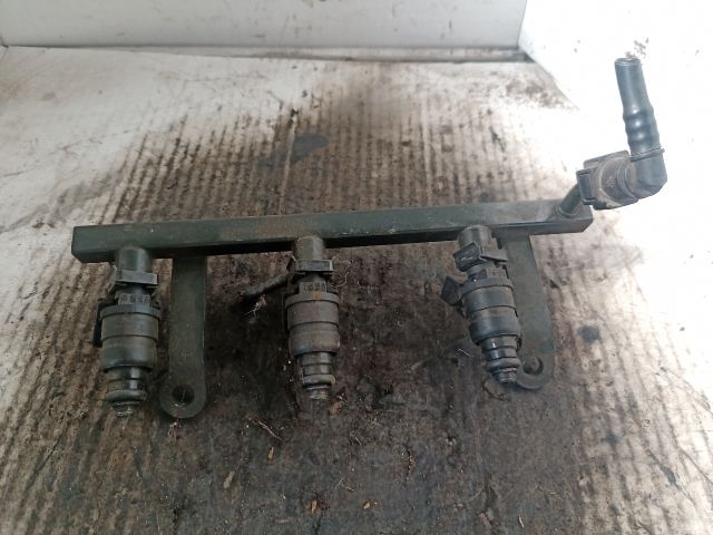 bontott DAEWOO MATIZ Porlasztó Sor / Híd