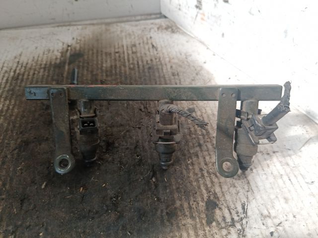 bontott DAEWOO MATIZ Porlasztó Sor / Híd