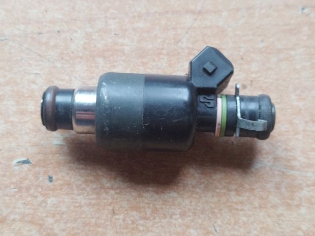 bontott DAEWOO NEXIA Porlasztó (1 db)