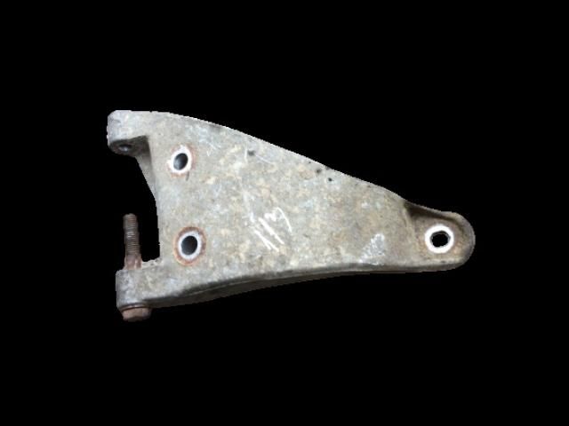 bontott DAEWOO NEXIA Generátor Tartó Bak