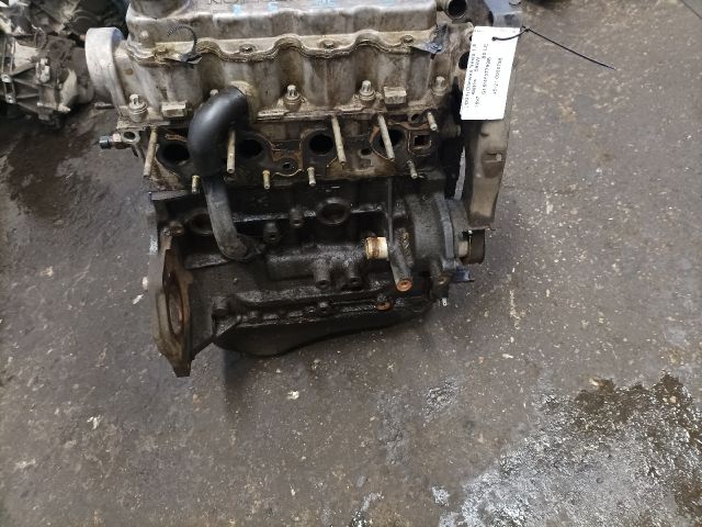 bontott DAEWOO NEXIA Motor (Fűzött blokk hengerfejjel)
