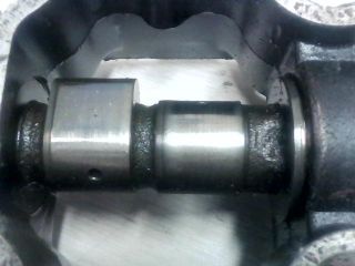 bontott DAEWOO NEXIA Vezérműtengely Házzal