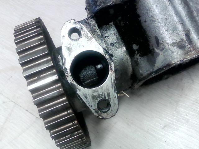 bontott DAEWOO NEXIA Vezérműtengely Házzal